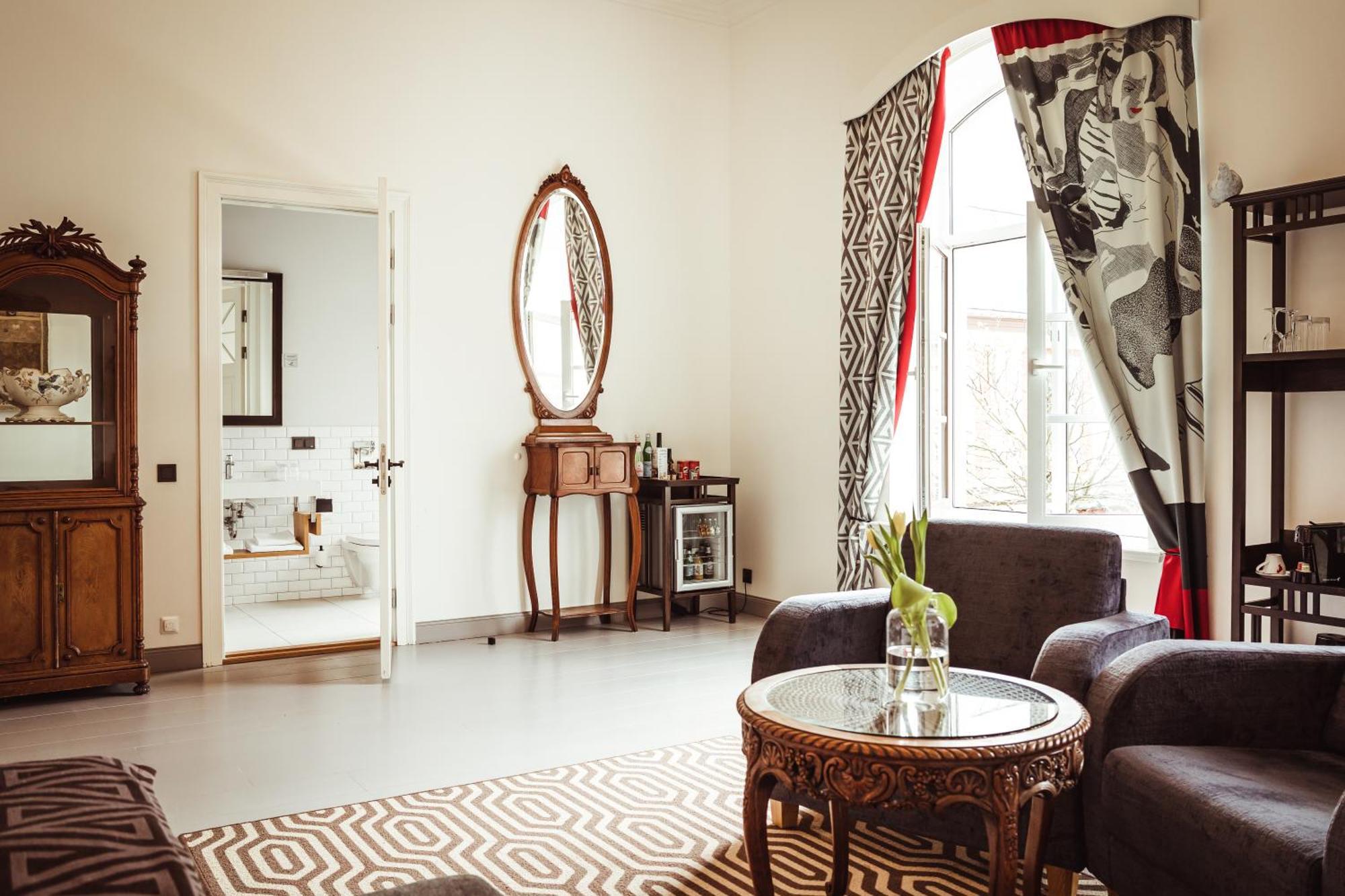 Art Hotel Roma Liepaja Luaran gambar
