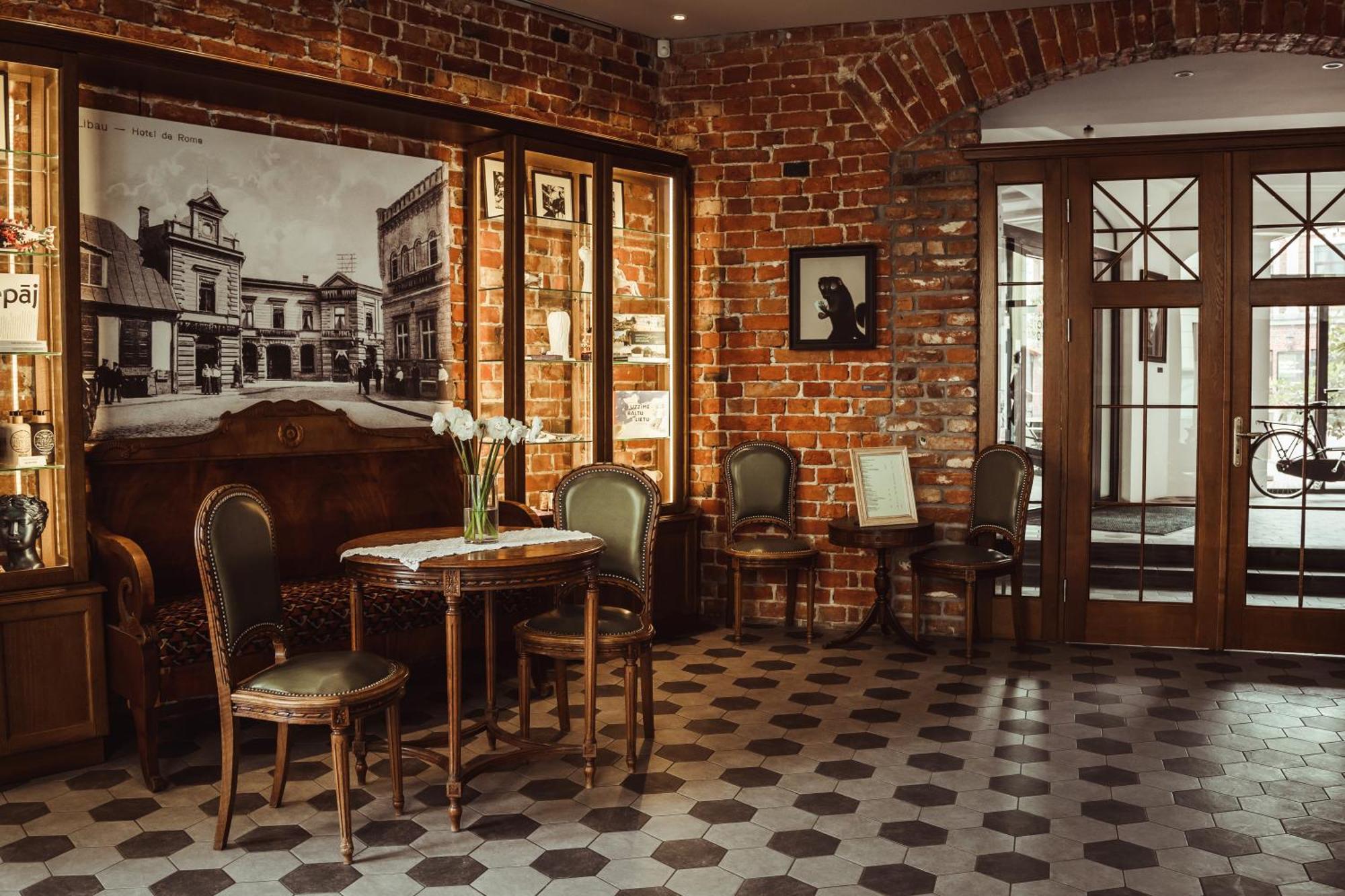 Art Hotel Roma Liepaja Luaran gambar